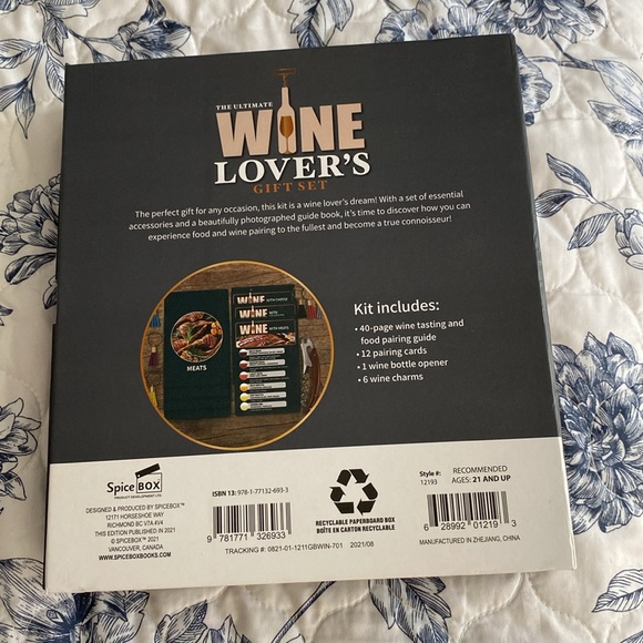 Ultimate wine lovers gift set - Picture 2 of 2